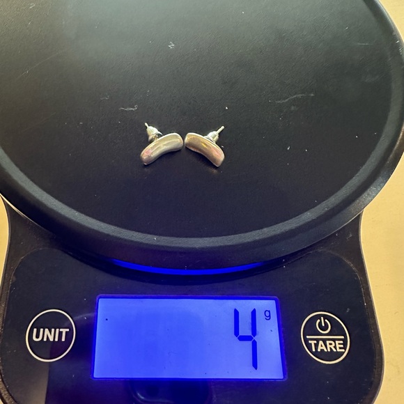 MIGNON FAGET, Vintage Sterling Silver Bean Earrings - Picture 14 of 15